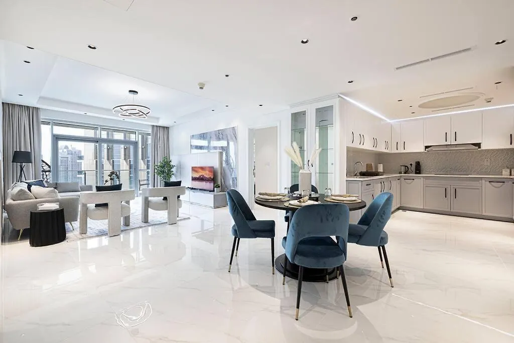 Magnificent - Luxurious 3 Bedroom With Marina View Dubai Apartment