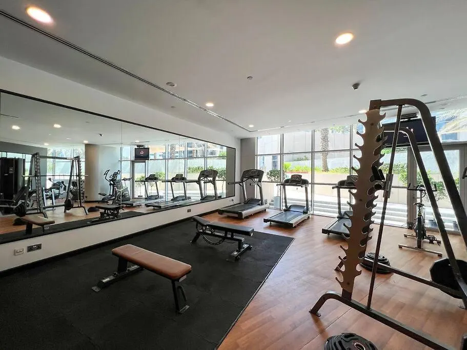 Magnificent - Luxurious 3 Bedroom With Marina View Dubai